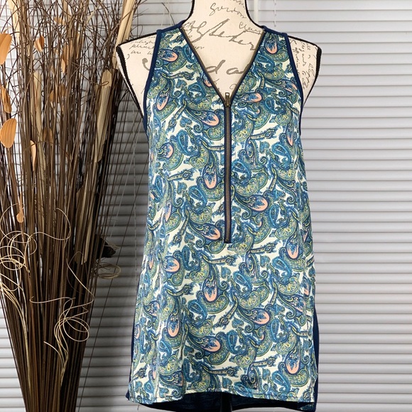 modbe Tops - Modbe Paisley High/Low Top